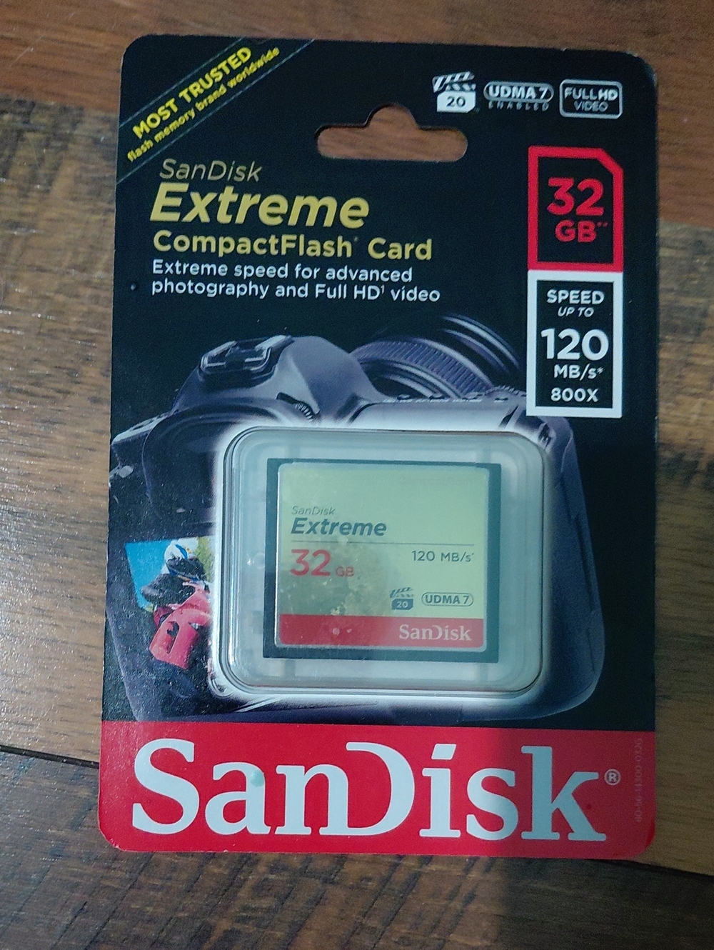 Andis CompactFlash Memory Card - Black, Red, White